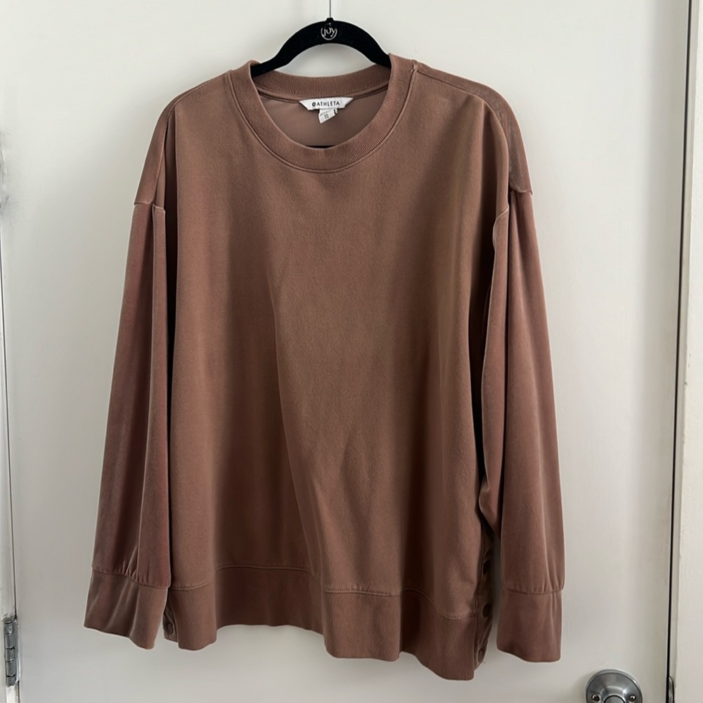 Athleta Sweatshirt with snap detail